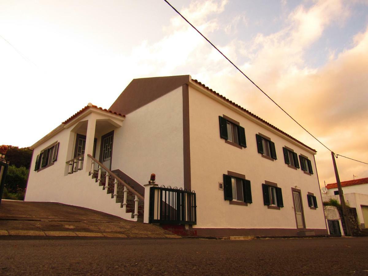 Casa L&M Apartment Lajes das Flores Exterior photo