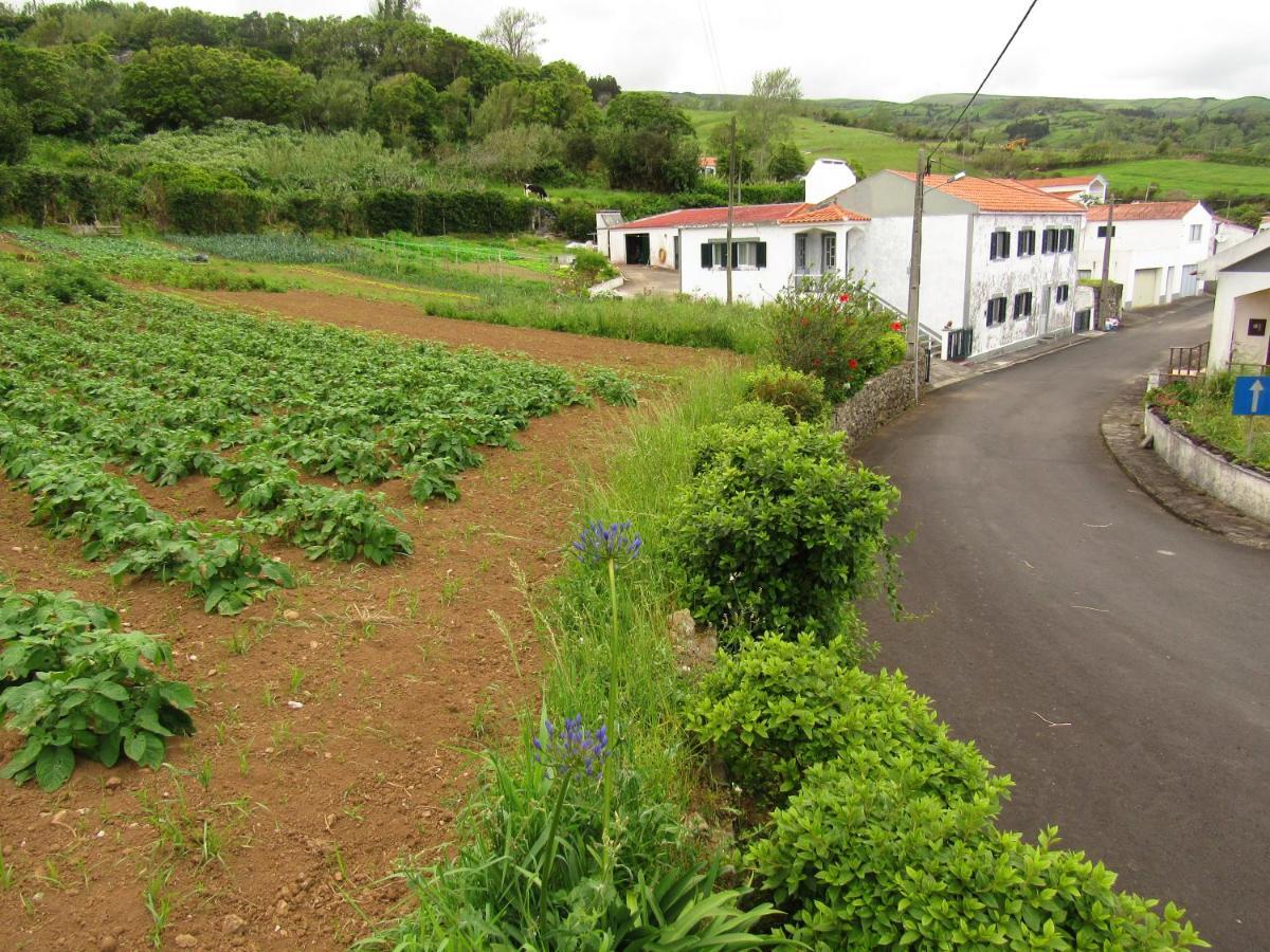 Casa L&M Apartment Lajes das Flores Exterior photo